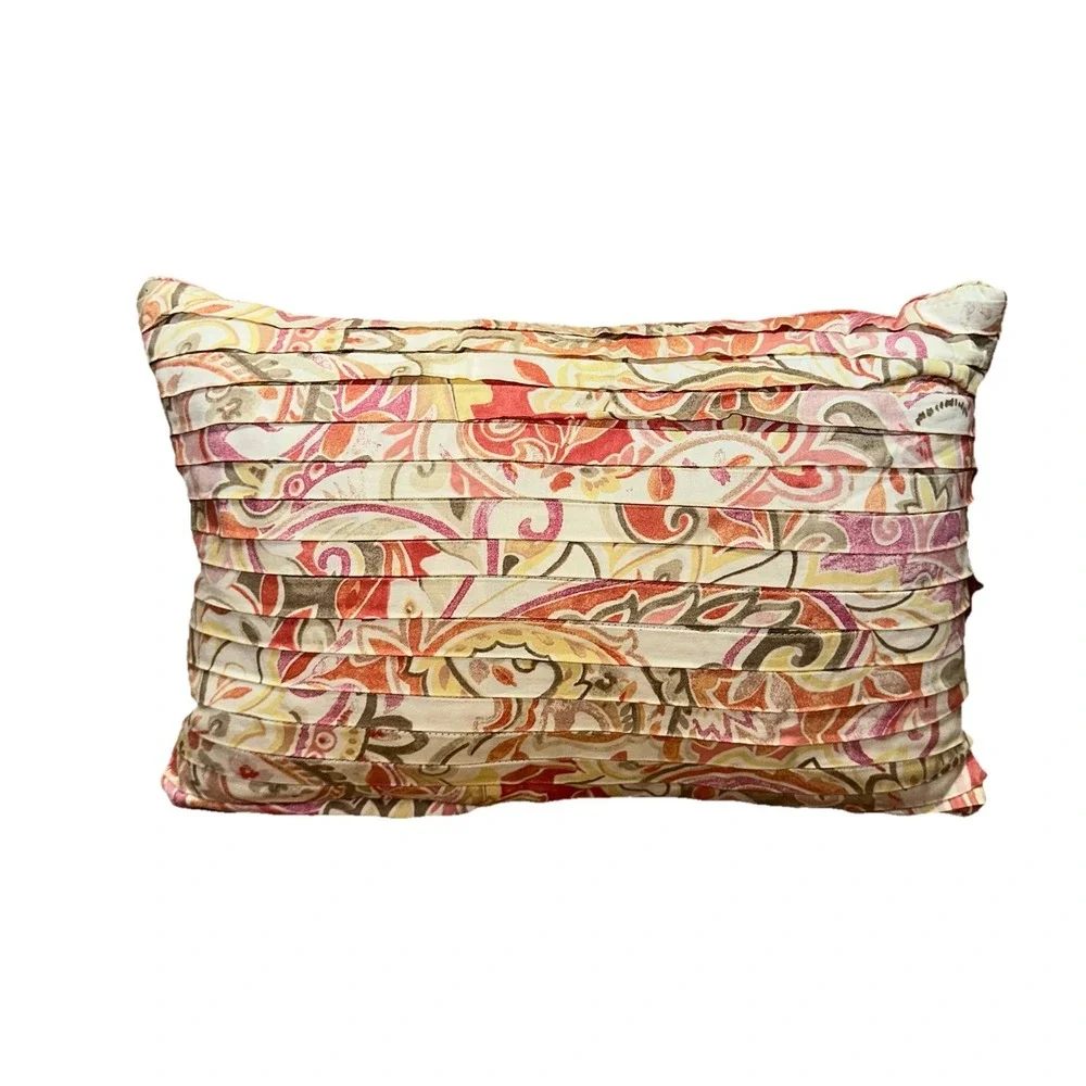 Set Of 2 Raymond Waites Accent Throw Pillows‎ Pink Multicolor Paisley Cotton EUC